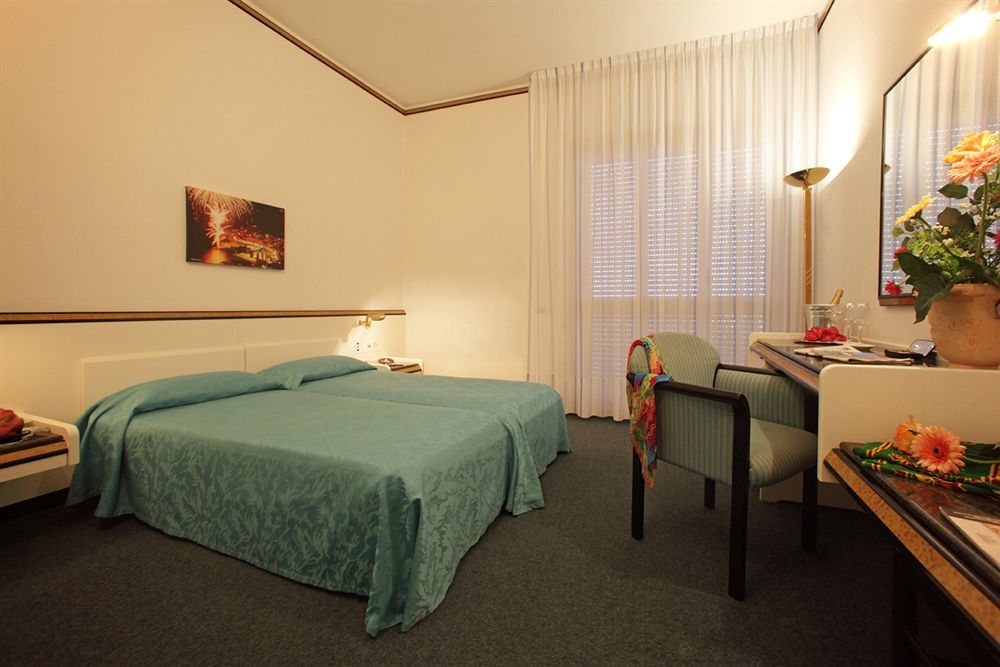 Hotel Il Telamonio ตาลาโมเน ภายนอก รูปภาพ